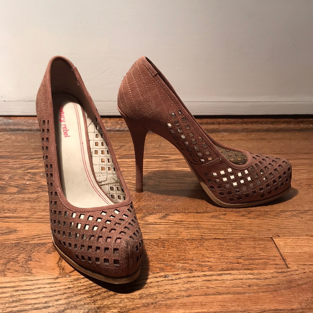 LUXURY REBEL camel suede cut out pumps